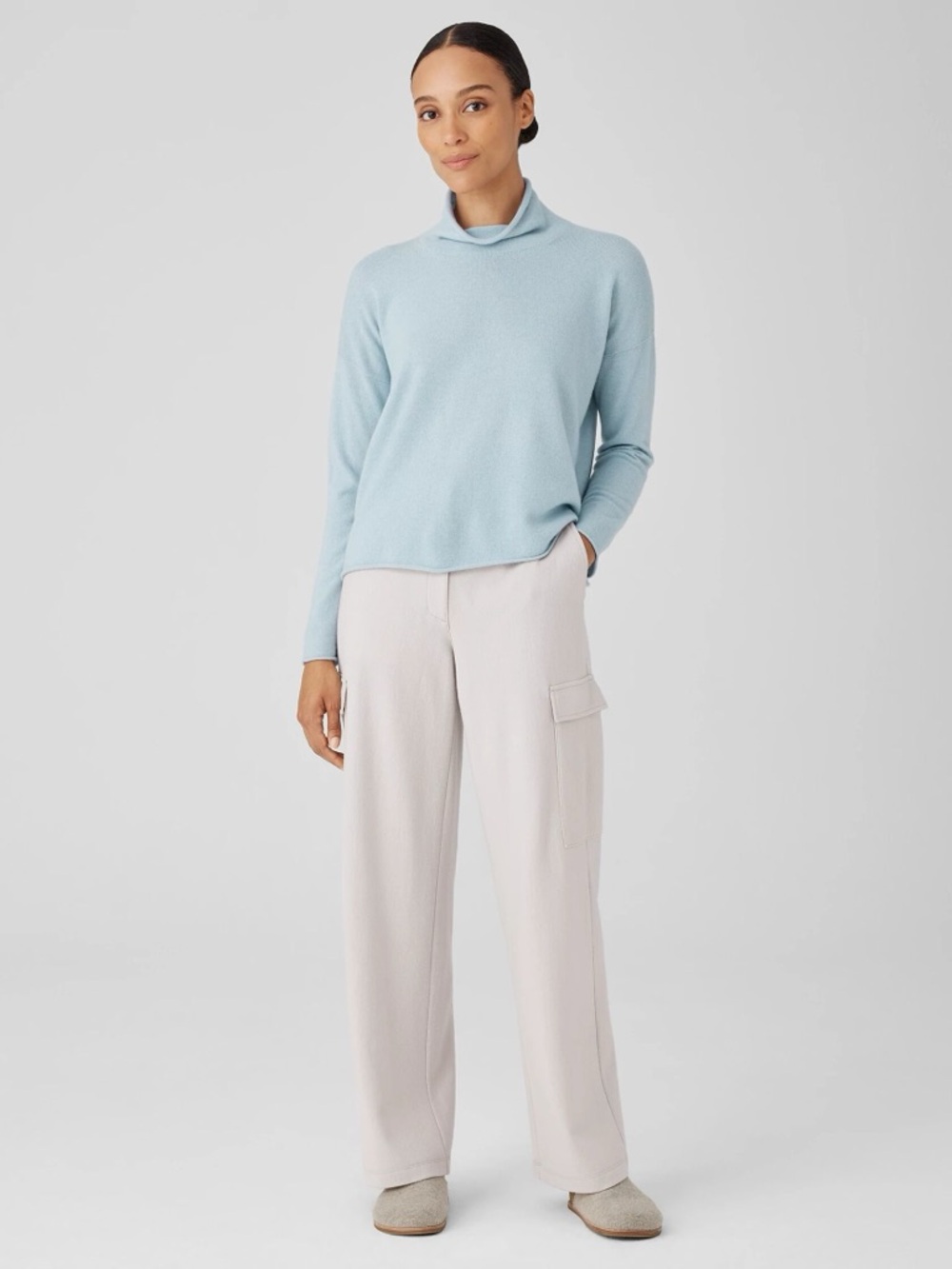 100% Italian Merino Wool Light Blue Turtleneck Sweater - XL by Italtempo